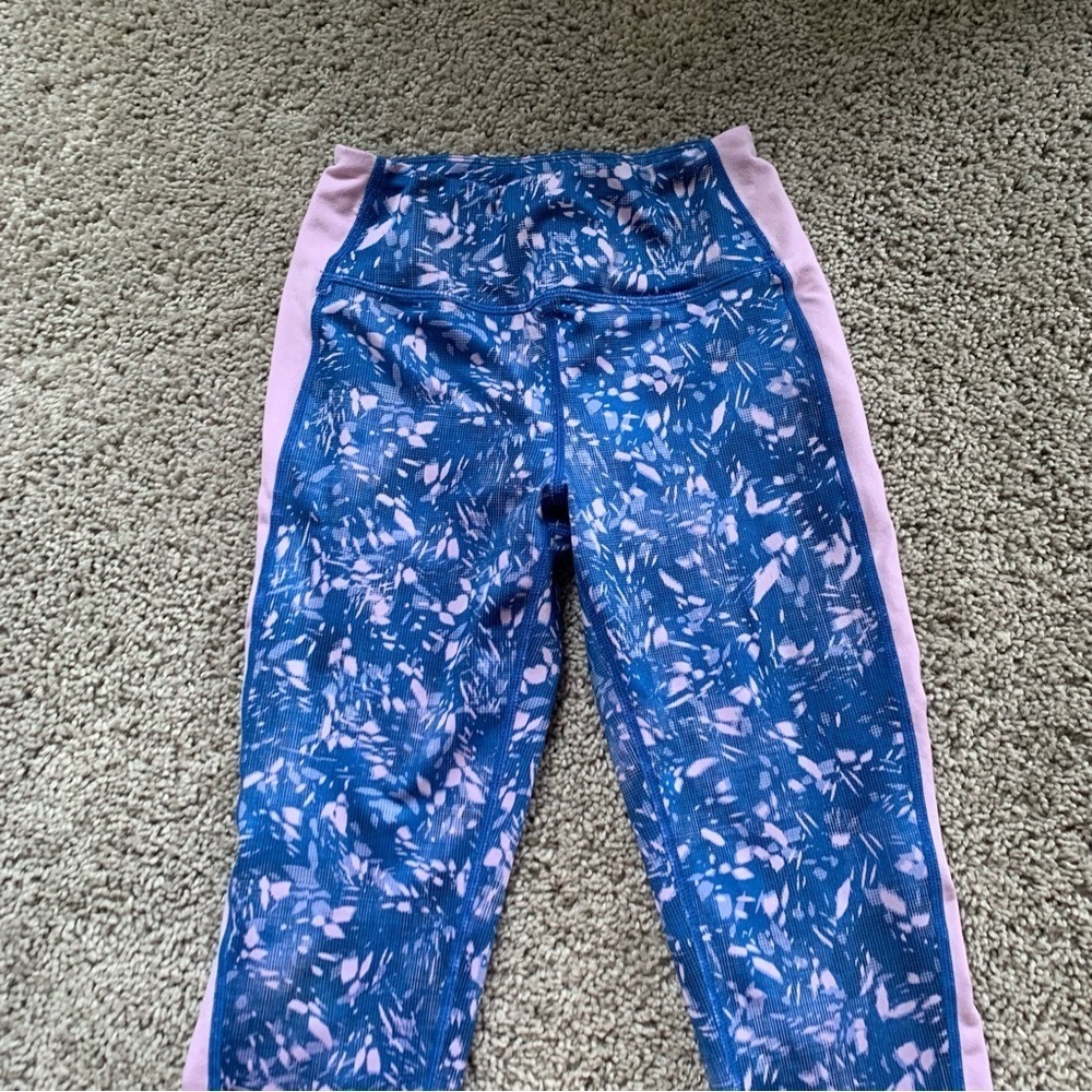 Zella Girls Blue Pink Patterned Leggings Size Small 7-8 - Picture 2 of 5